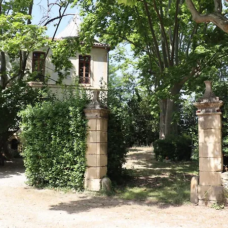 Chateau De Liviere كالفيسون