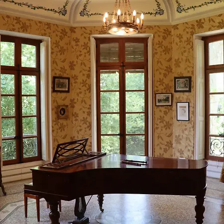 Chateau De Liviere וילה קאלביסון