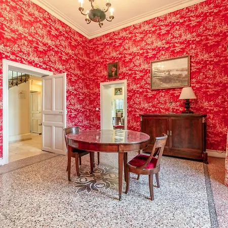 Villa Chateau De Liviere