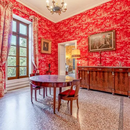 Chateau De Liviere *
